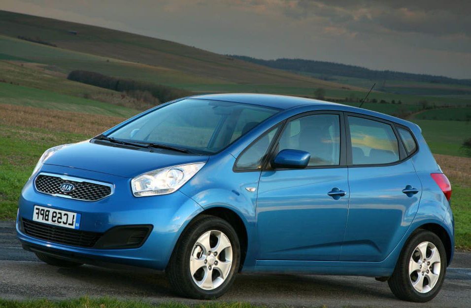 Замена аккумулятора Kia Venga