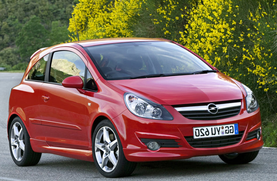 Замена аккумулятора Opel Corsa