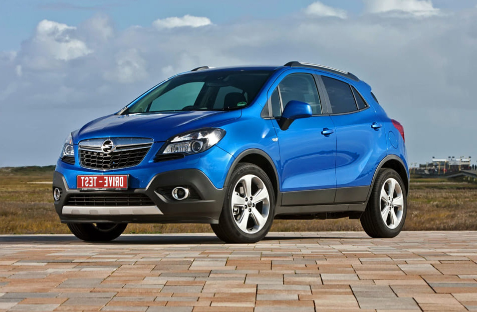Замена аккумулятора Opel Mokka