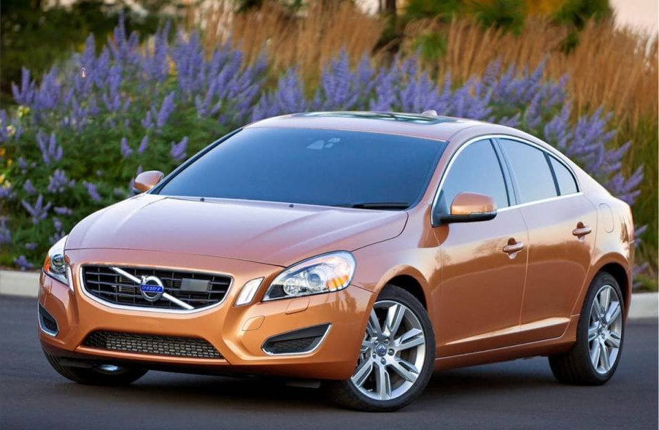 Замена аккумулятора Volvo S60